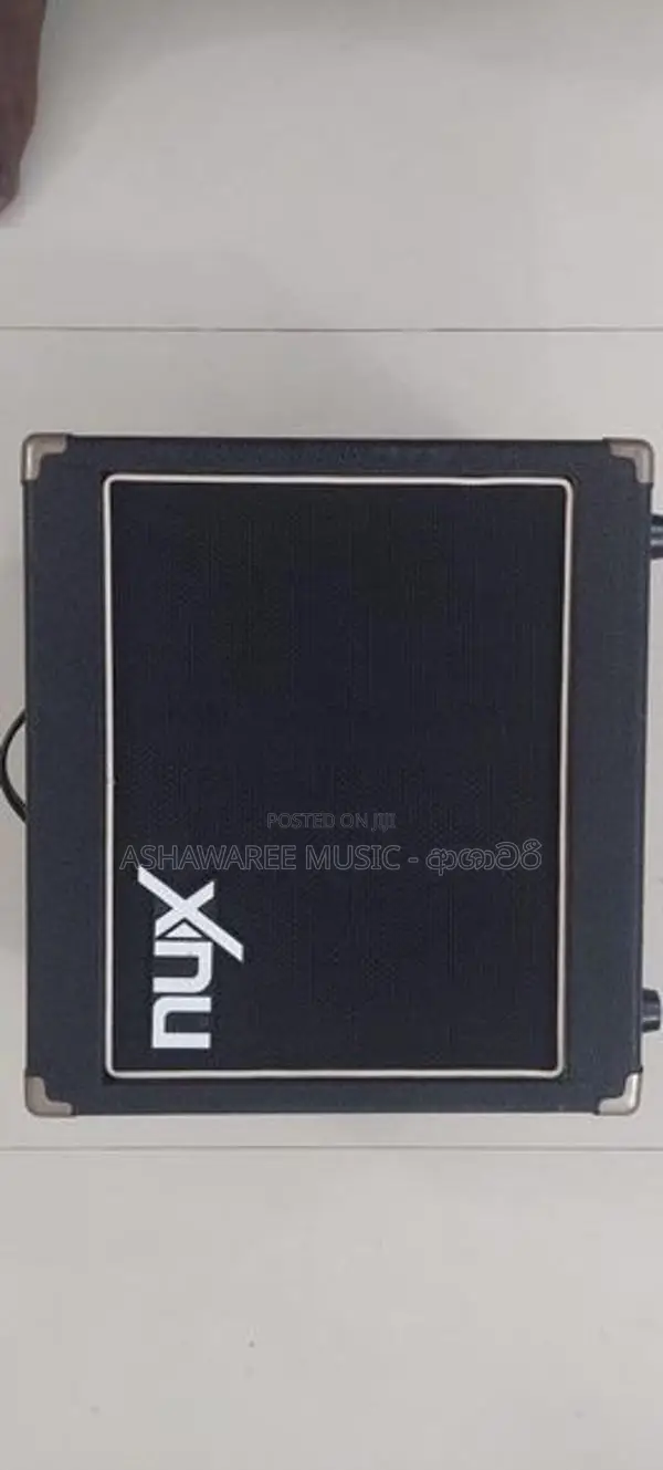 NUX Bak Amplifier