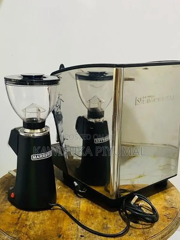 Coffee Machine With Grinder