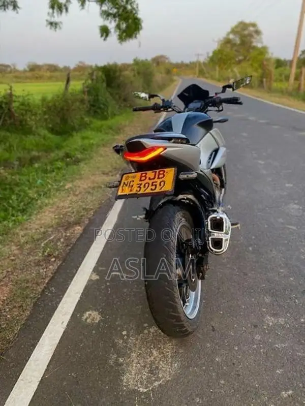 Suzuki Gixxer SF 250 2021