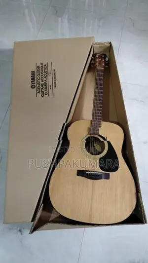 Yamaha F310 Acoustic Guitar