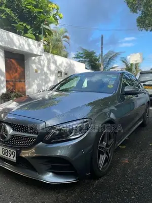 Mercedes Benz C200 2019