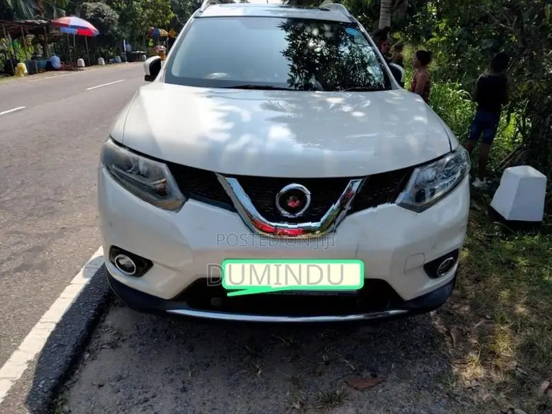 Nissan X-Trail 2015