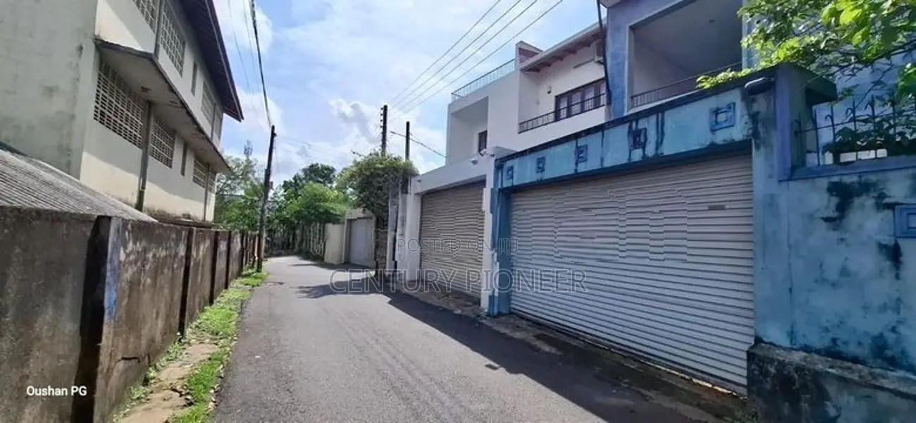 Land available for sale in Battaramulla