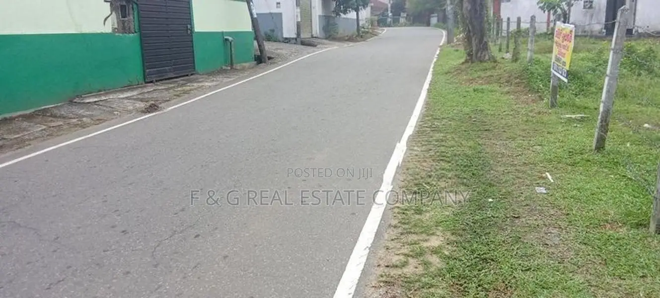 Seelarathana Road Land for Sale Horana