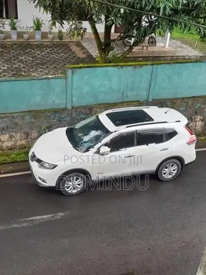 Nissan X-Trail 2015