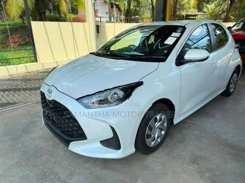 Toyota Yaris X Grade 2024