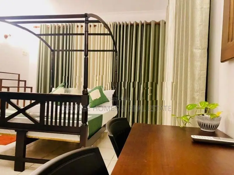 13 BR house for Rent Nugegoda
