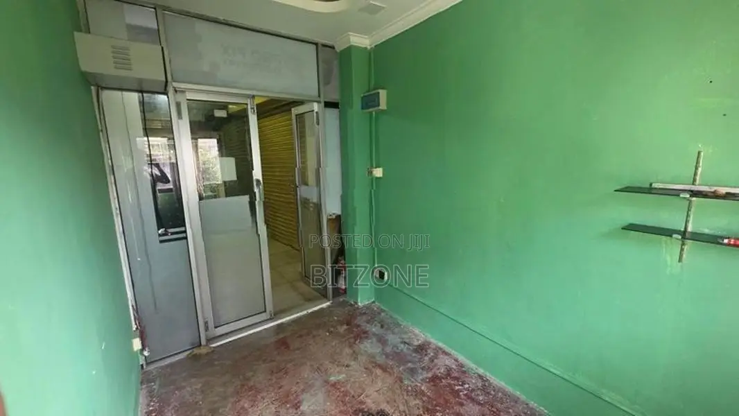 Shop for Rent in Wellawatte