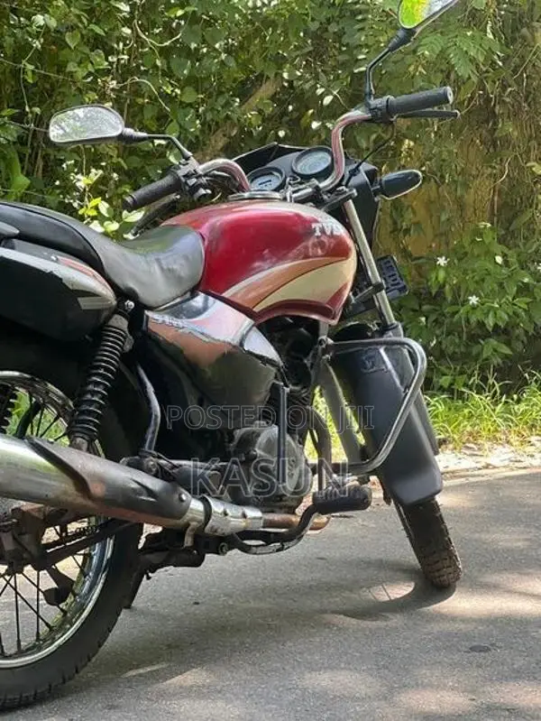 TVS Star City Plus 2006