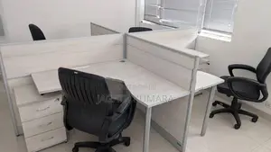 4-Person Office Workstation