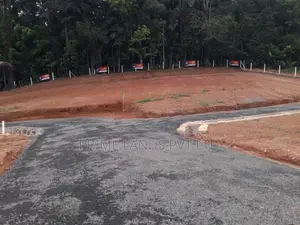 අලව්ව නගරයෙන්ම ඉඩමක් විකිණීමට