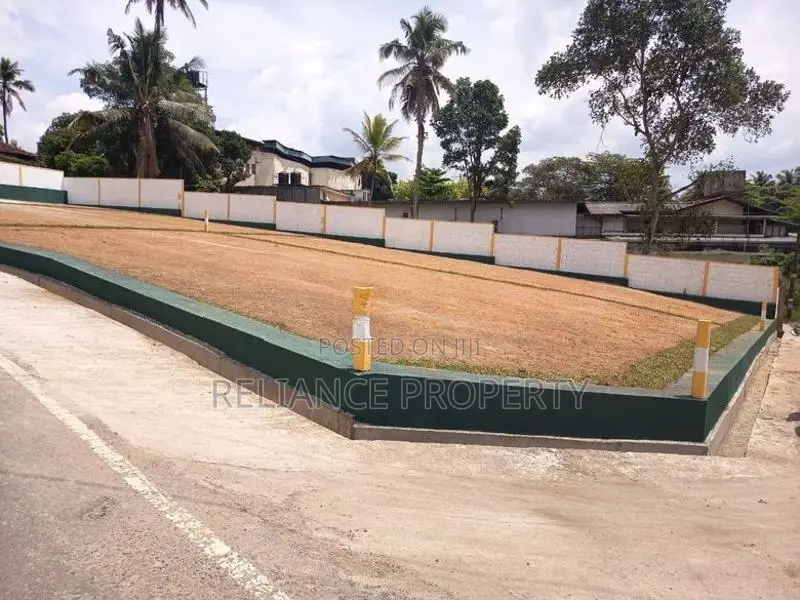 High Residential Land Sale in Homagama -Pitipana