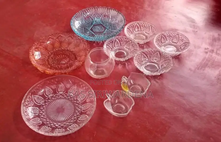 වීදුරු බන්දේසි