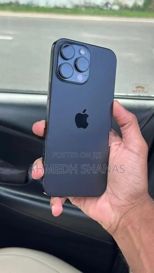 Apple iPhone 16 Pro Max Black Titanium (Used)