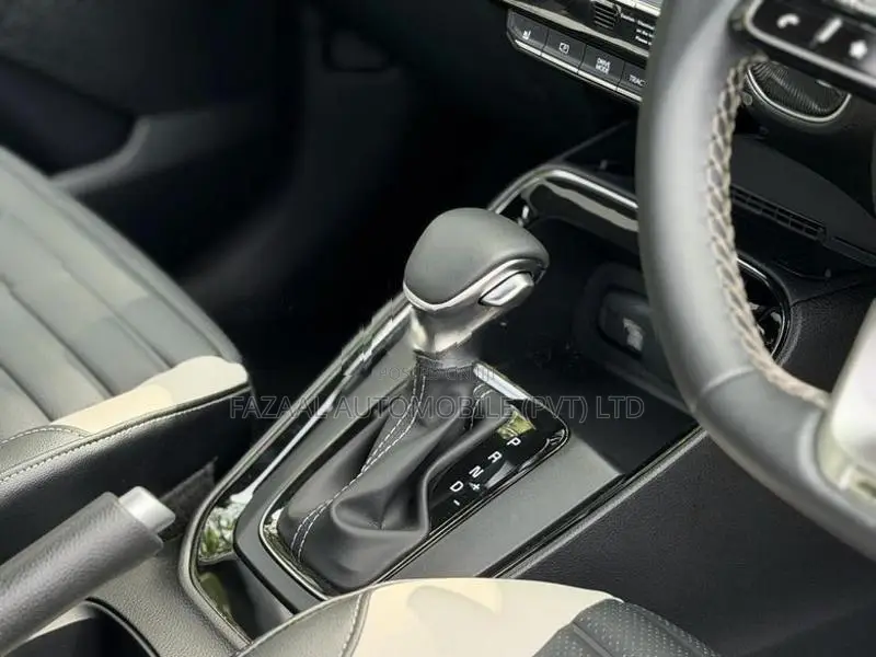 Kia Sonet GTX Plus 2025