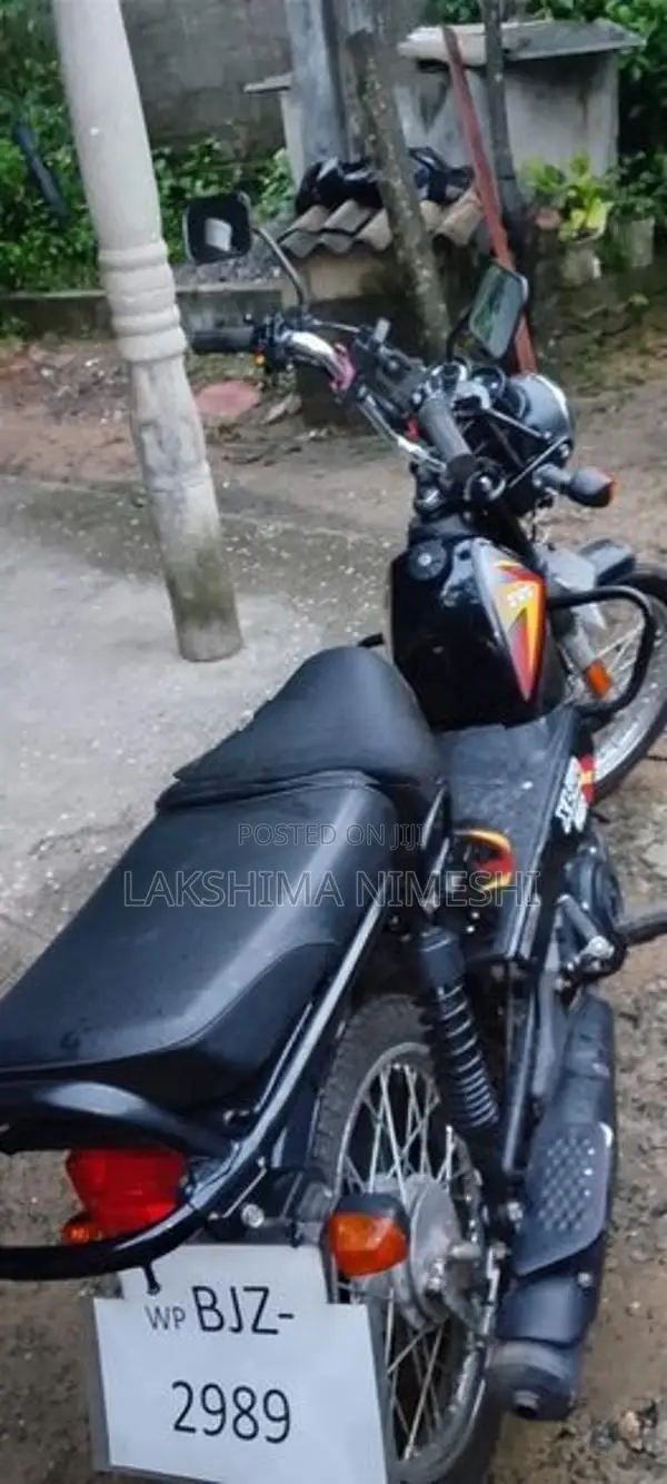 TVS XL 100 2025