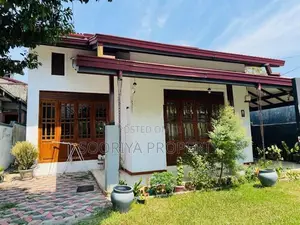 අතිනවීන තනිමහල් නිවසක් විකිණීමට - Piliyandala