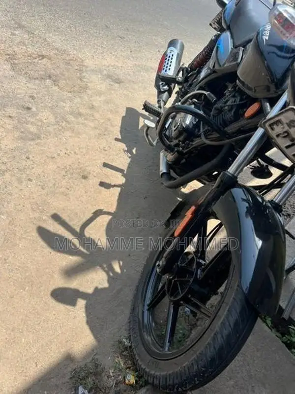 Bajaj Discover 125 2012