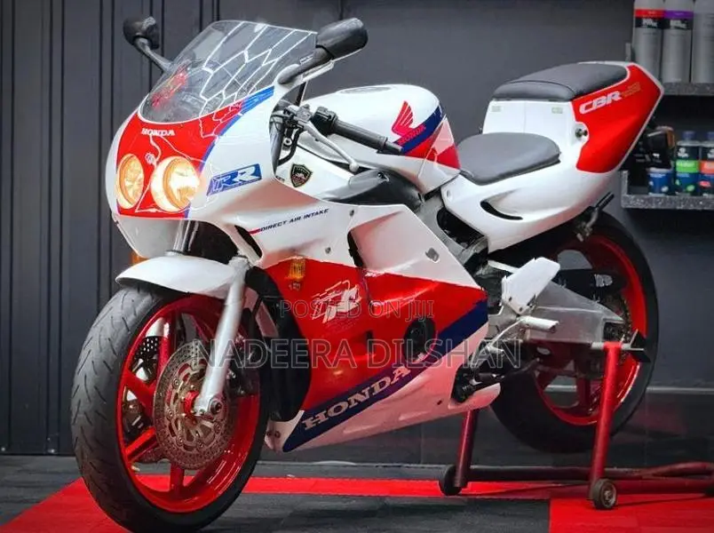 Honda CBR 250RR 2010