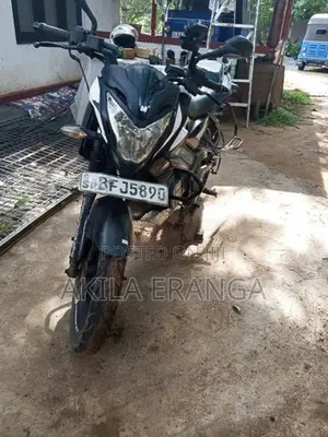 Bajaj Pulsar NS160 2017
