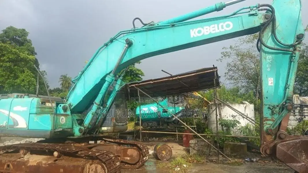 Kobelco Sk 200 Excavator