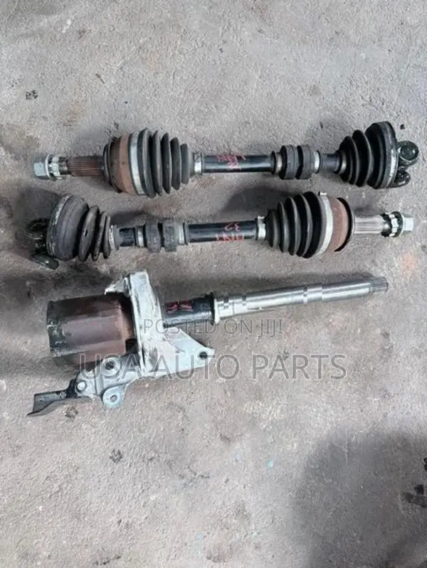 Nisan X Trail HNT32 Front Axel