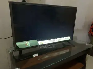 LG 32” LED TV