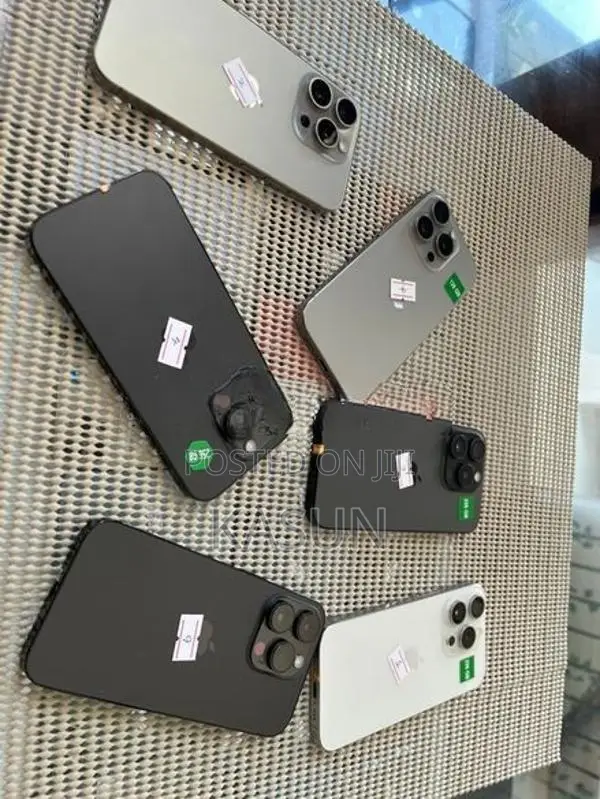 Apple iPhone 15 Pro 128GB (Used)