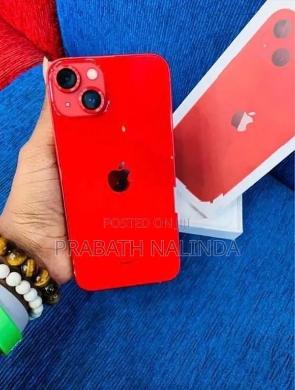 Apple iPhone 13 (Used)