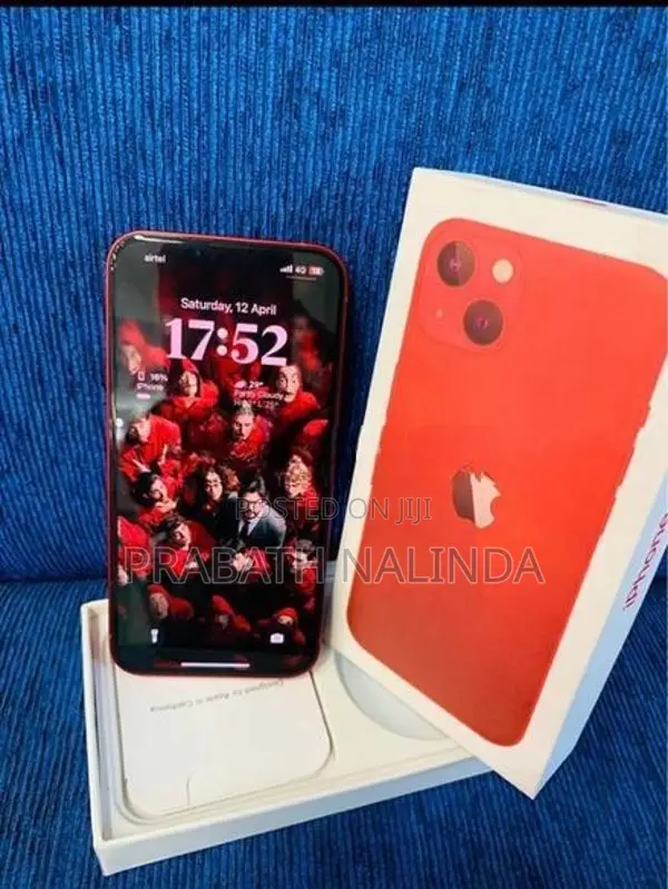 Apple iPhone 13 (Used)