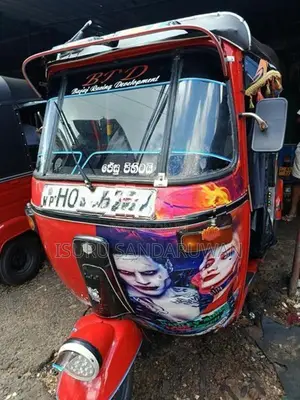 Bajaj RE 2014
