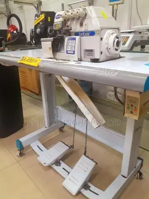 Britex Overlock Machine