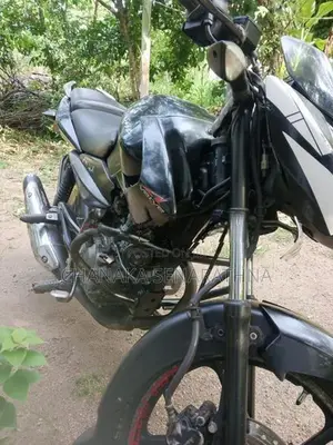Bajaj Pulsar 135 2011