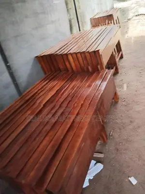Queen Bed 6ft ×5ft