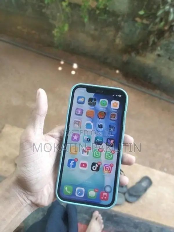Apple iPhone 12 Pro (Used)