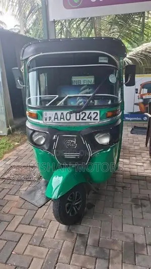 Bajaj RE 4 Stroke 2013