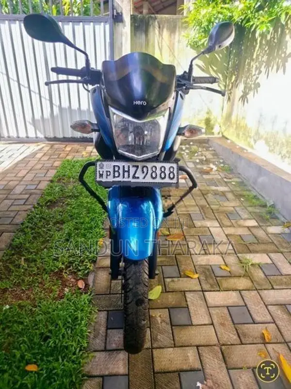 Hero Hunk 150R Double Disc 2019