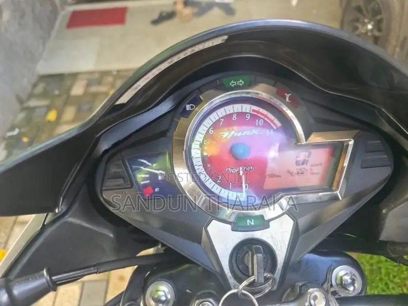 Hero Hunk 150R Double Disc 2019