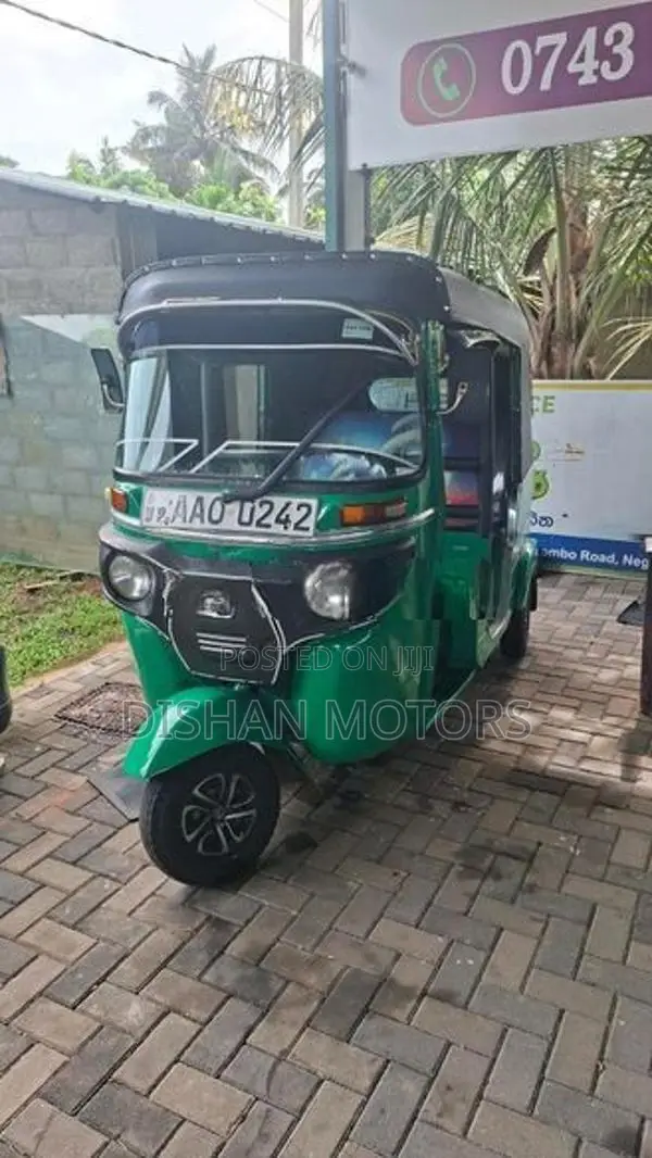 Bajaj RE 4 Stroke 2013
