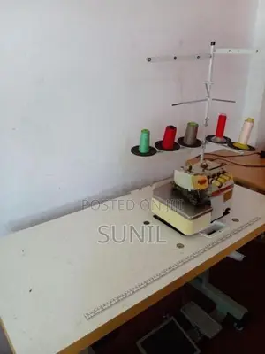 Siruba 5 Thread Overlock Machine