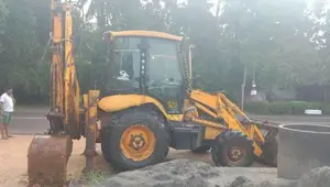 JCB Bachoe Loader