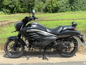 Suzuki Intruder FI 2020