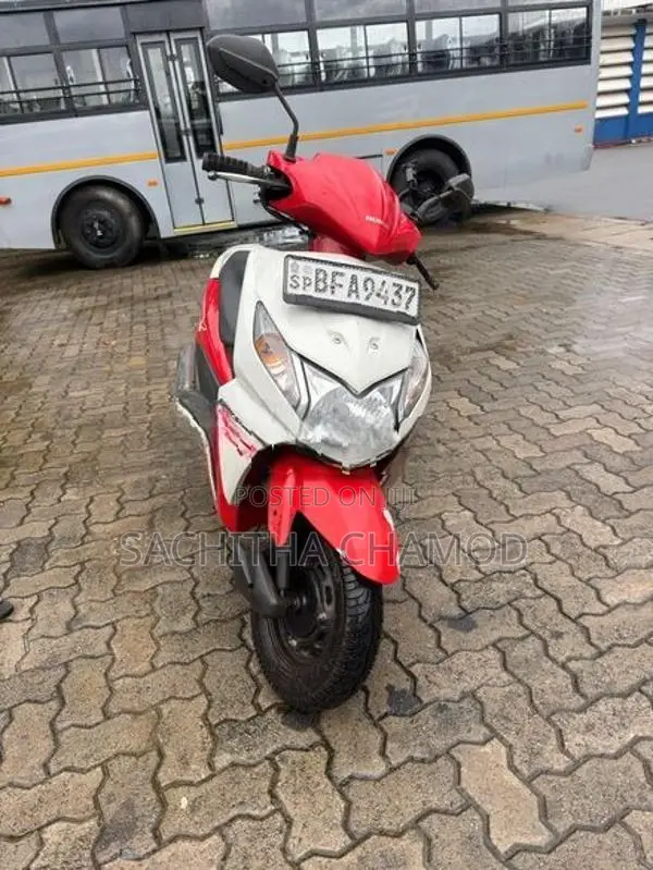 Honda Dio 2017