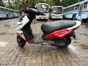 Honda Dio 2017