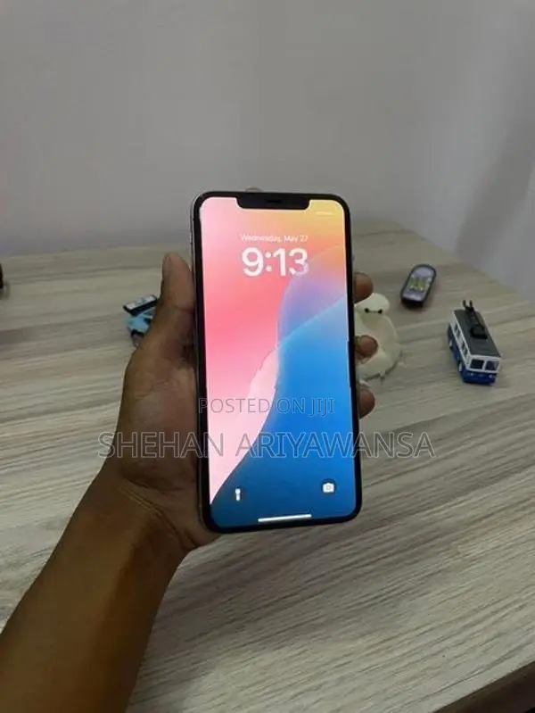 Apple iPhone XS Max (Used)