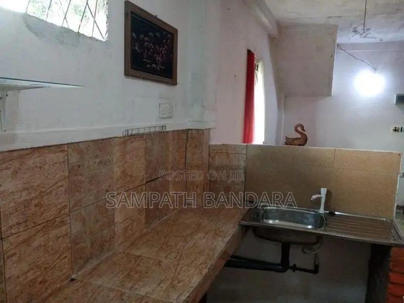 Annex for Rent in Thalawathugoda