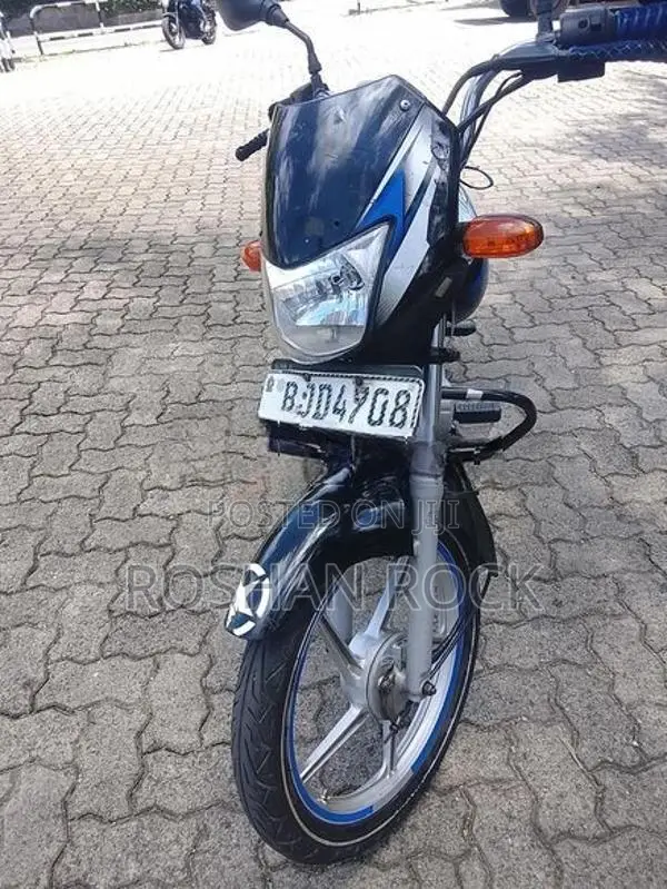 Bajaj CT100 100es 2023