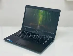 Dell Latitude E7470 i5 6th Gen 4GB VGA HD Graphics