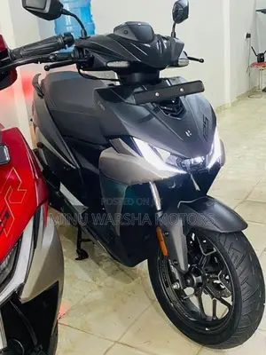 Hero XOOM 125R 2026