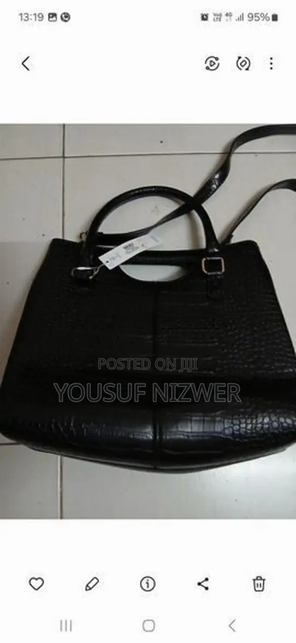 Handbag
